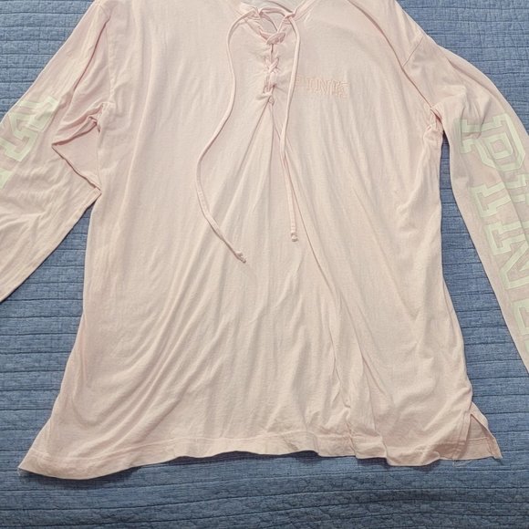 Womens top - Picture 3 of 3